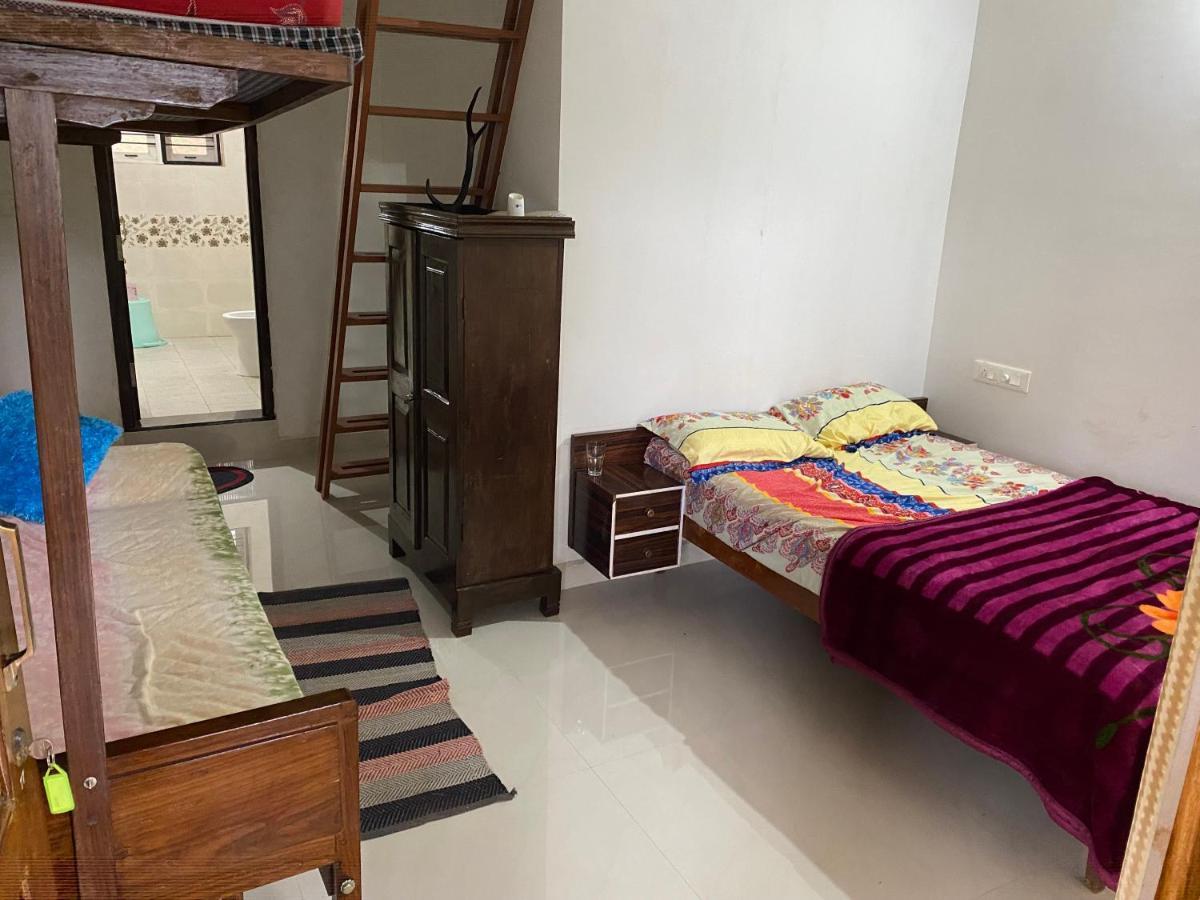 Shilpa Vikas Homestay マディケーリ エクステリア 写真